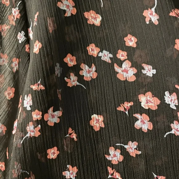Reitmans Floral Wrap Top Dress in XXL - Picture 3 of 4
